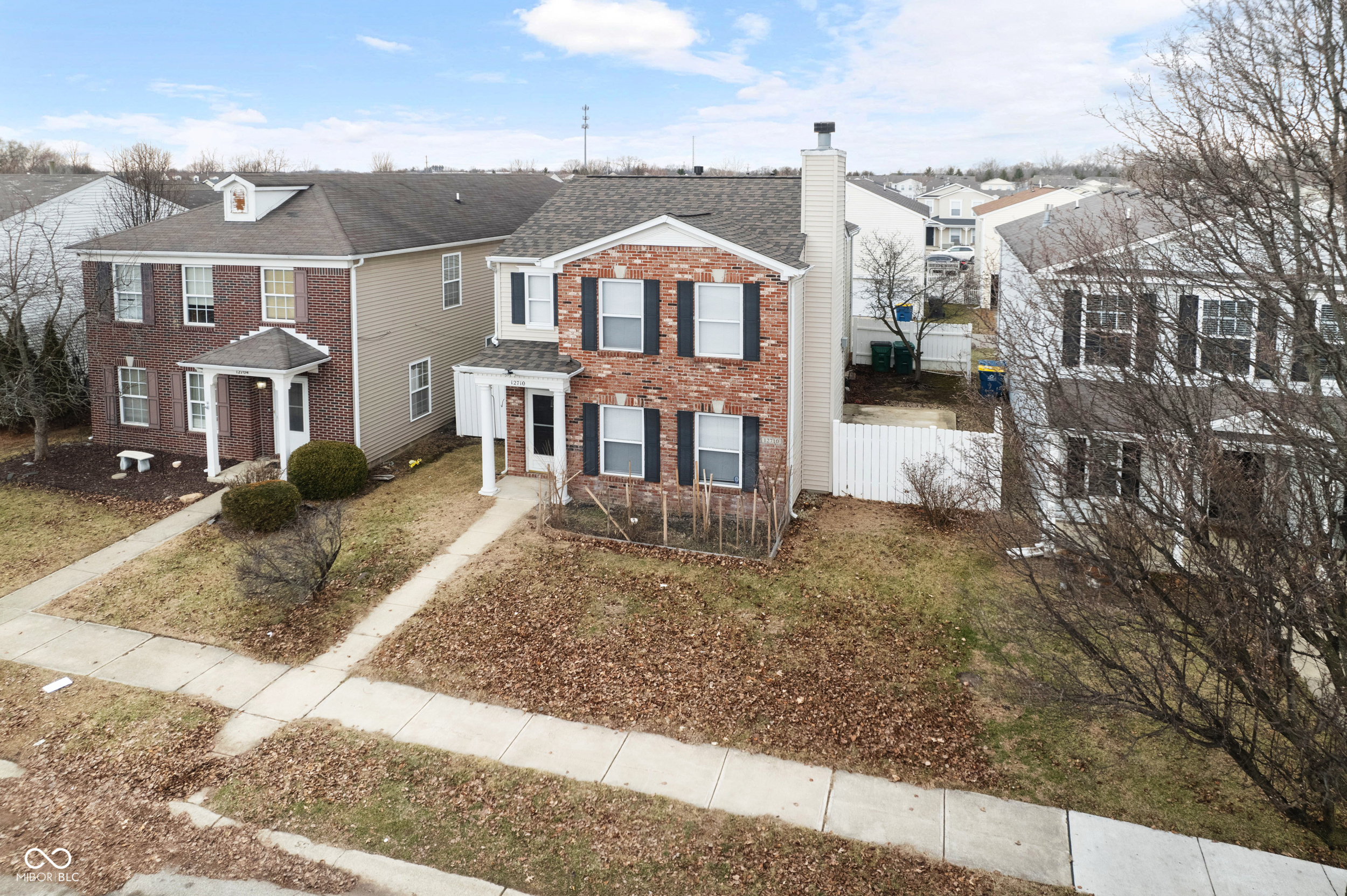 12710 Courage Crossing Fishers, IN 46037 - Photo 2 of 42