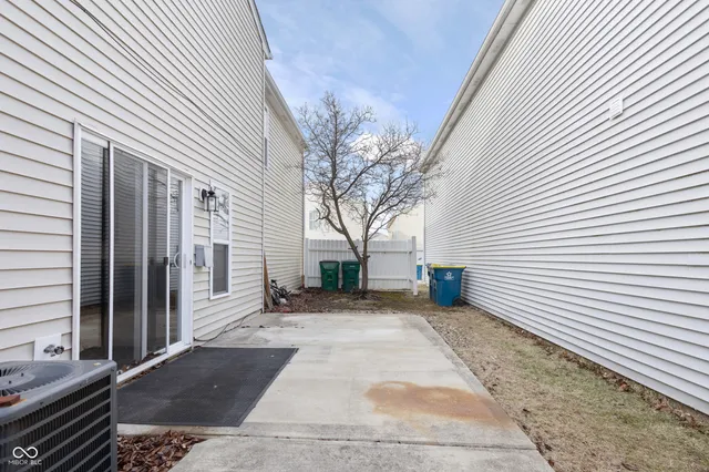 $275,000 | 12710 Courage Crossing, Fishers, IN 46037