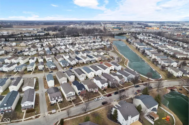 $275,000 | 12710 Courage Crossing, Fishers, IN 46037