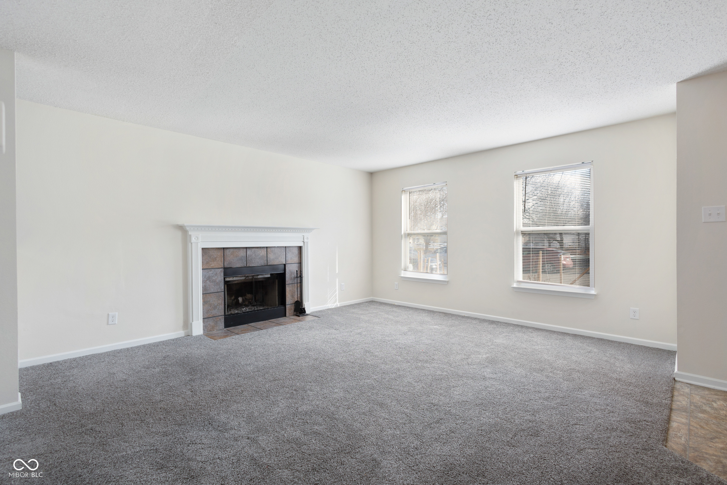 12710 Courage Crossing Fishers, IN 46037 - Photo 8 of 42