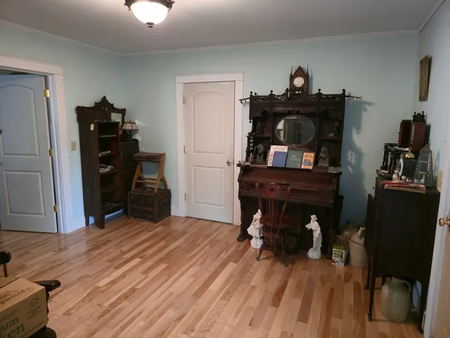 $769,000 | 15 Old Pine Tree Cemetery Road, Lebanon, NH 03784