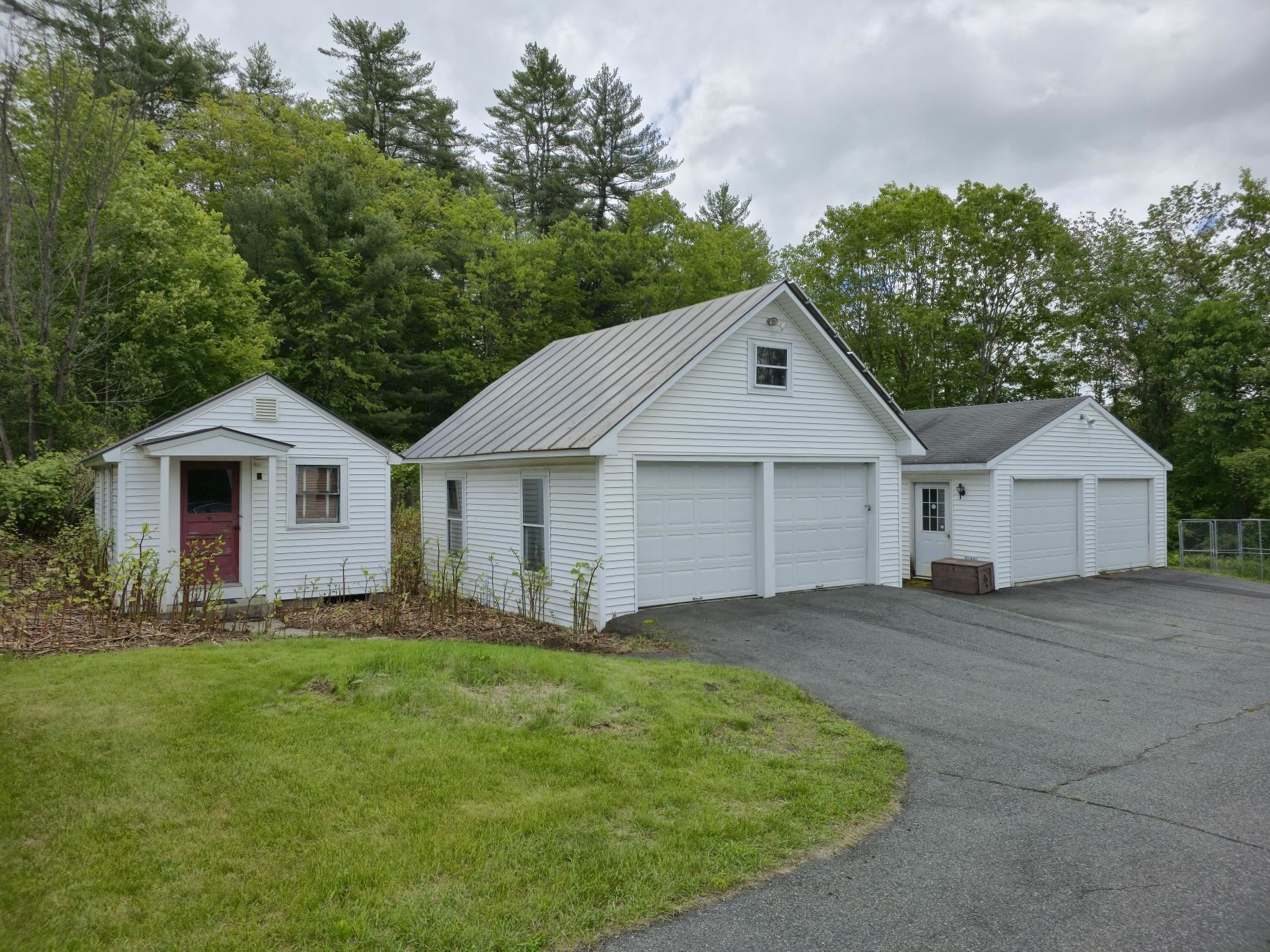 15 Old Pine Tree Cemetery Road Lebanon, NH 03784 - Photo 3 of 17