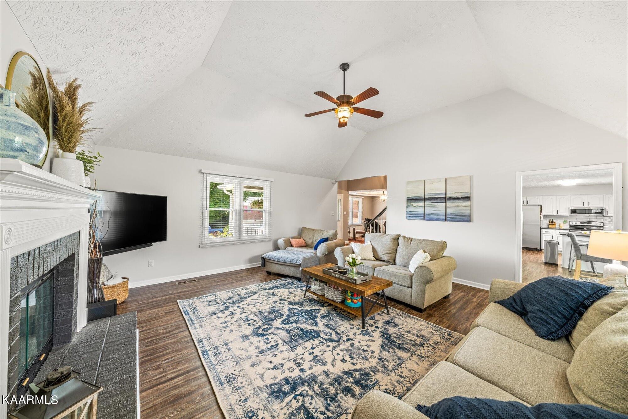 7916 Landon Park Way Powell, TN 37849 - Photo 7 of 33 Gallery Image 7