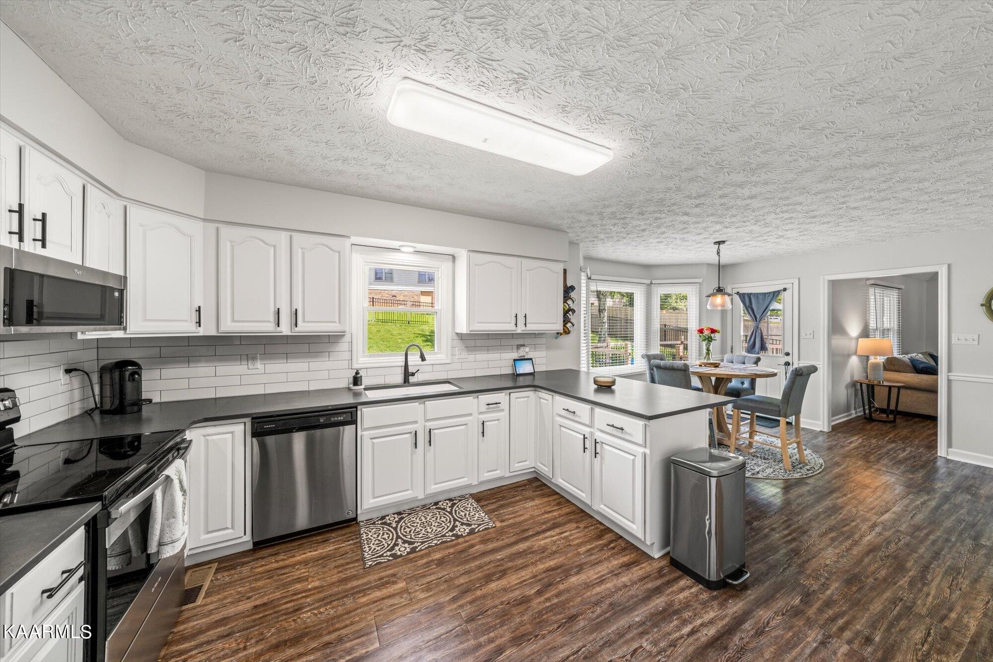 7916 Landon Park Way Powell, TN 37849 - Photo 9 of 33 Gallery Image 9