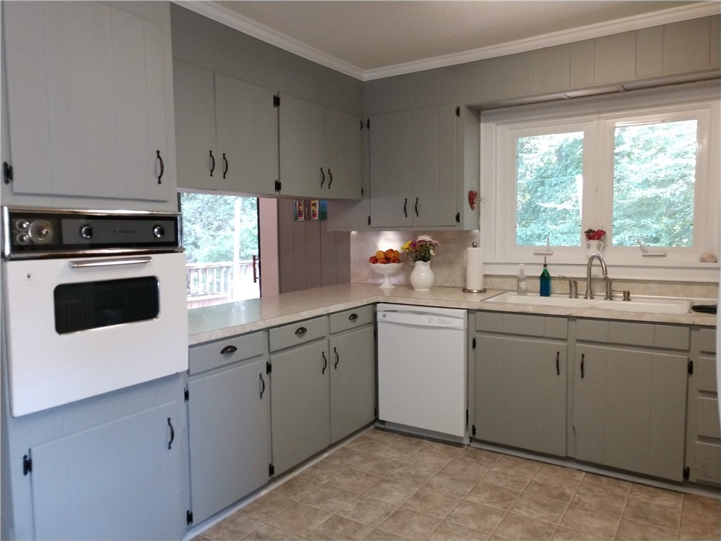 2022 Sheldon Drive Anderson, SC 29621 - Photo 11 of 46