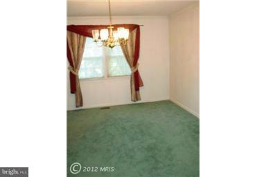 8400 Gambrill Lane Springfield, VA 22153 - Photo 12 of 30 Bedroom