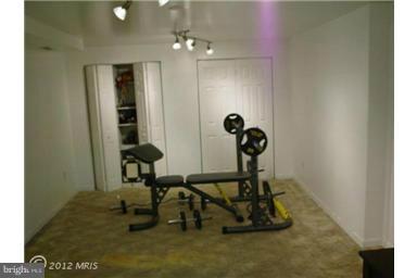 8400 Gambrill Lane Springfield, VA 22153 - Photo 21 of 30 Interior (General)