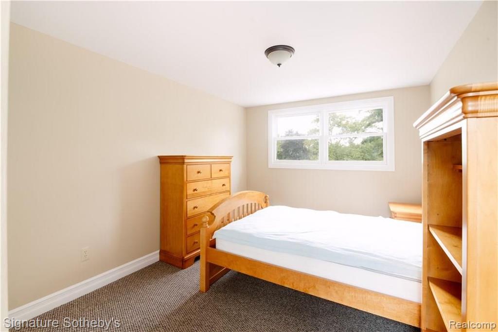 230 Winry Drive Rochester Hills, MI 48307 - Photo 12 of 19