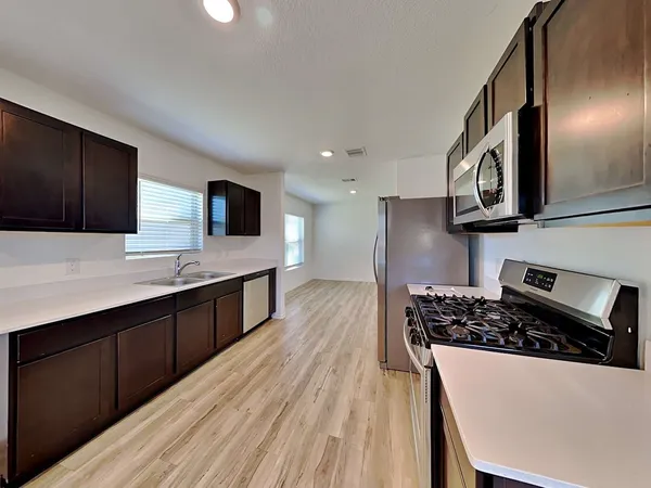 $1,725 | 24102 Sonoran Hts Court, Hockley, TX 77447