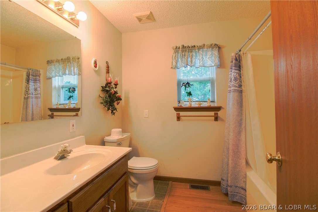 1001 Colorado Avenue Eldon, MO 65026 - Photo 25 of 41