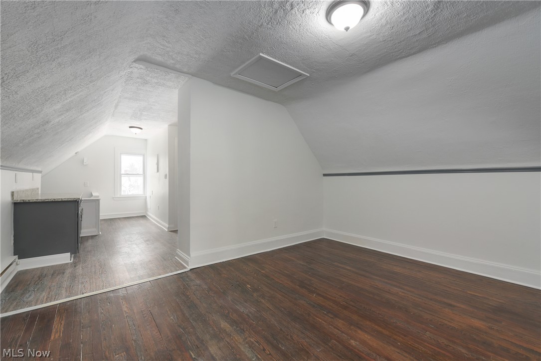 3306 East Overlook Road Cleveland Heights, OH 44118 - Photo 28 of 35