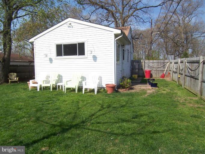 7771 West Shore Road Pasadena, MD 21122 - Photo 11 of 21 Exterior #3