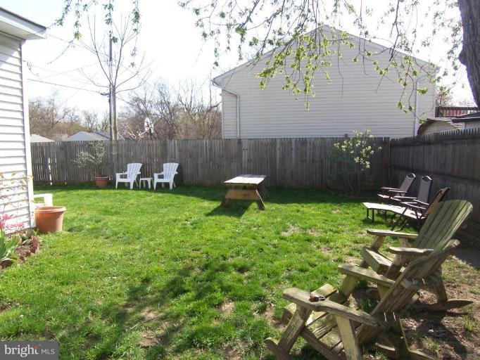 7771 West Shore Road Pasadena, MD 21122 - Photo 18 of 21 Exterior #5