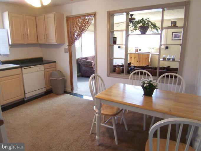 7771 West Shore Road Pasadena, MD 21122 - Photo 5 of 21 Kitchen #2