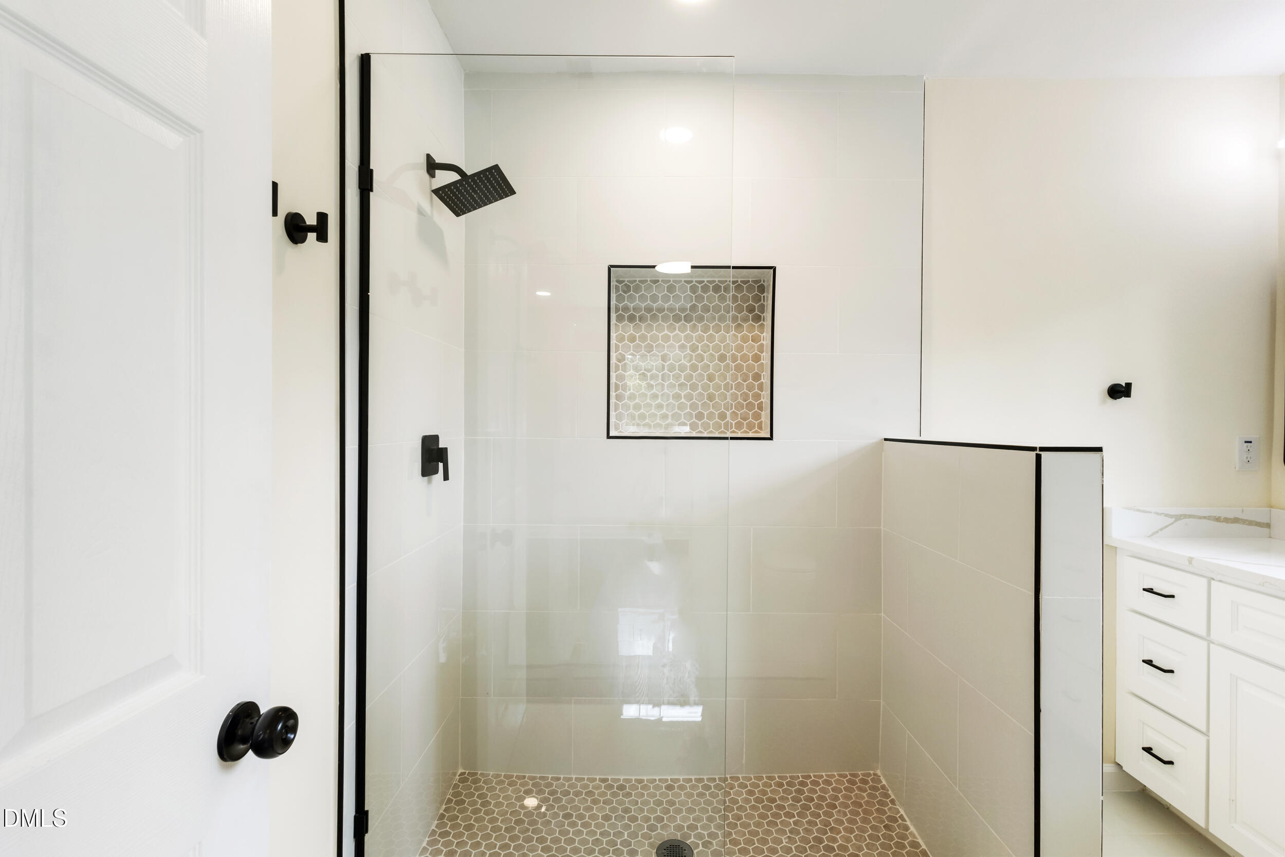 300 Loop Road Garner, NC 27529 - Photo 15 of 24 17_img_8165