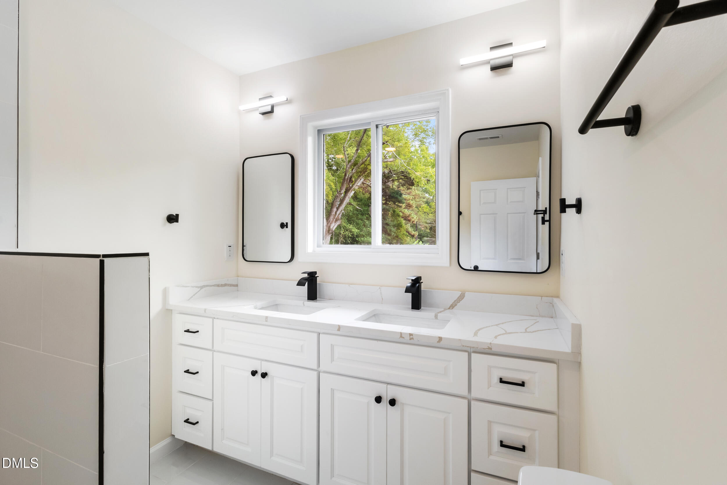 300 Loop Road Garner, NC 27529 - Photo 18 of 24 18_img_8168