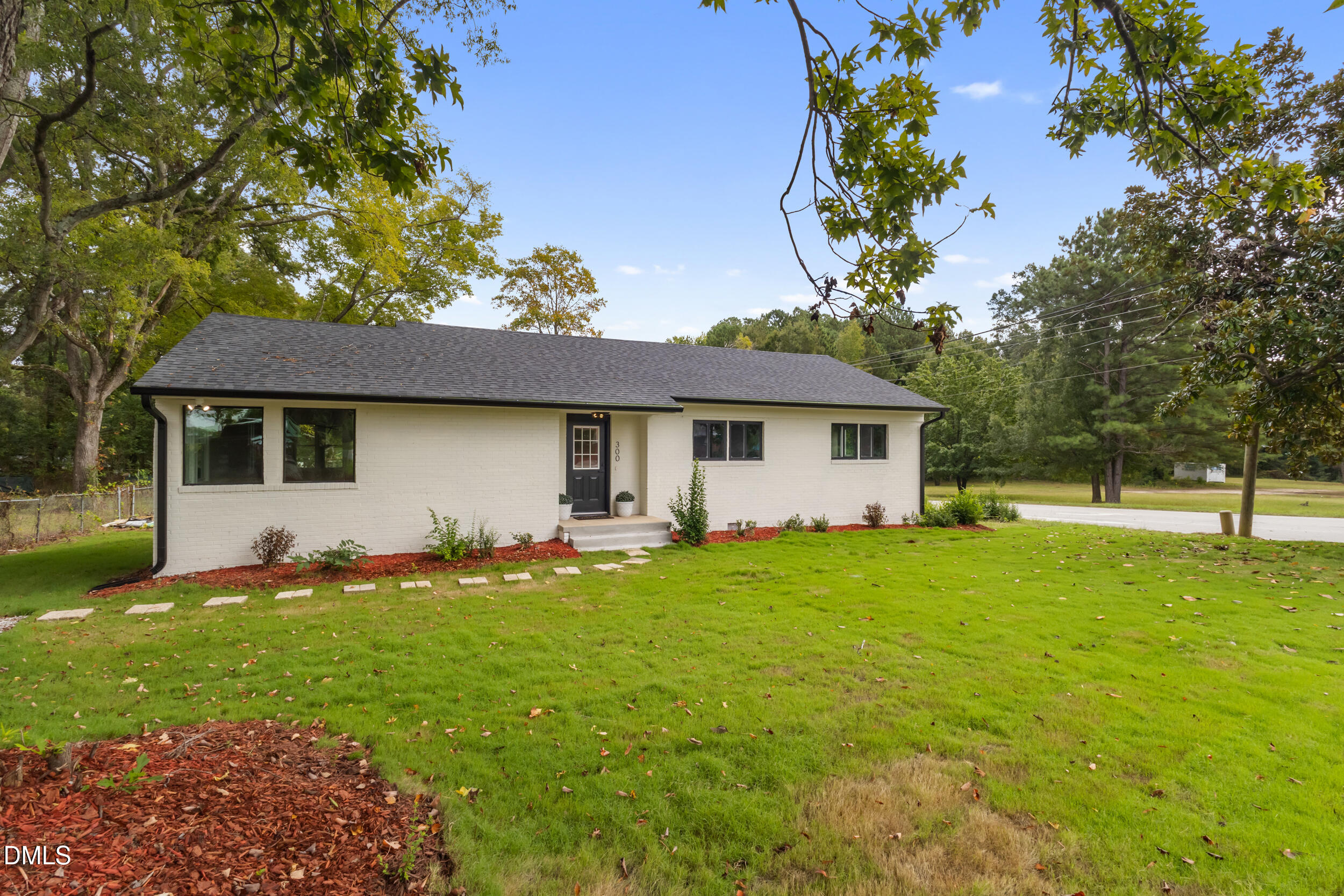 300 Loop Road Garner, NC 27529 - Photo 3 of 24 3_img_8216