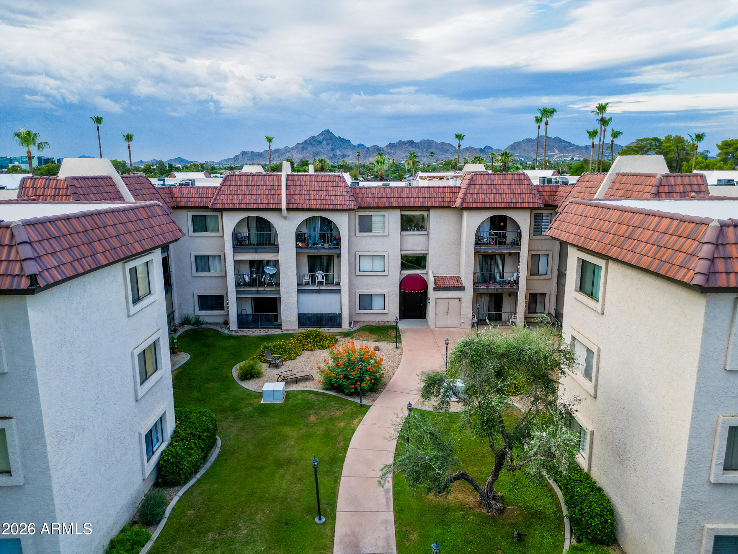 3033 East Devonshire Avenue, Unit 1018 Phoenix, AZ 85016 - Photo 48 of 56 33_8_dji_0153-hdr