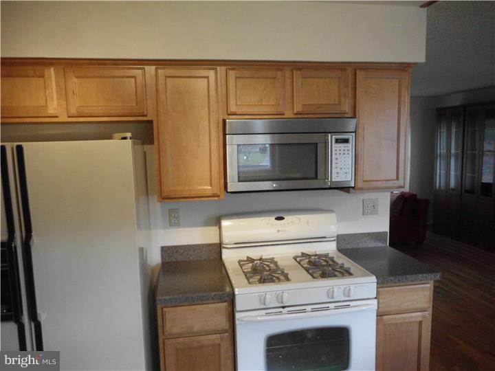 6 Warwick Road Eastampton, NJ 08060 - Photo 17 of 25 Kitchen