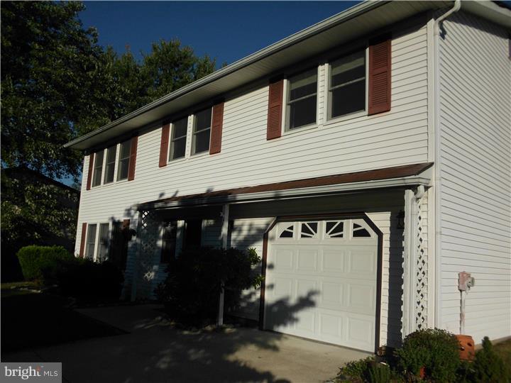 6 Warwick Road Eastampton, NJ 08060 - Photo 3 of 25