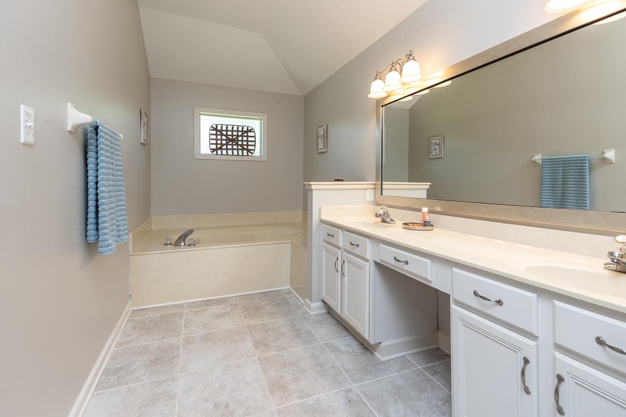 1200 Yorktown Road Collierville, TN 38017 - Photo 21 of 38 Gallery Image 21