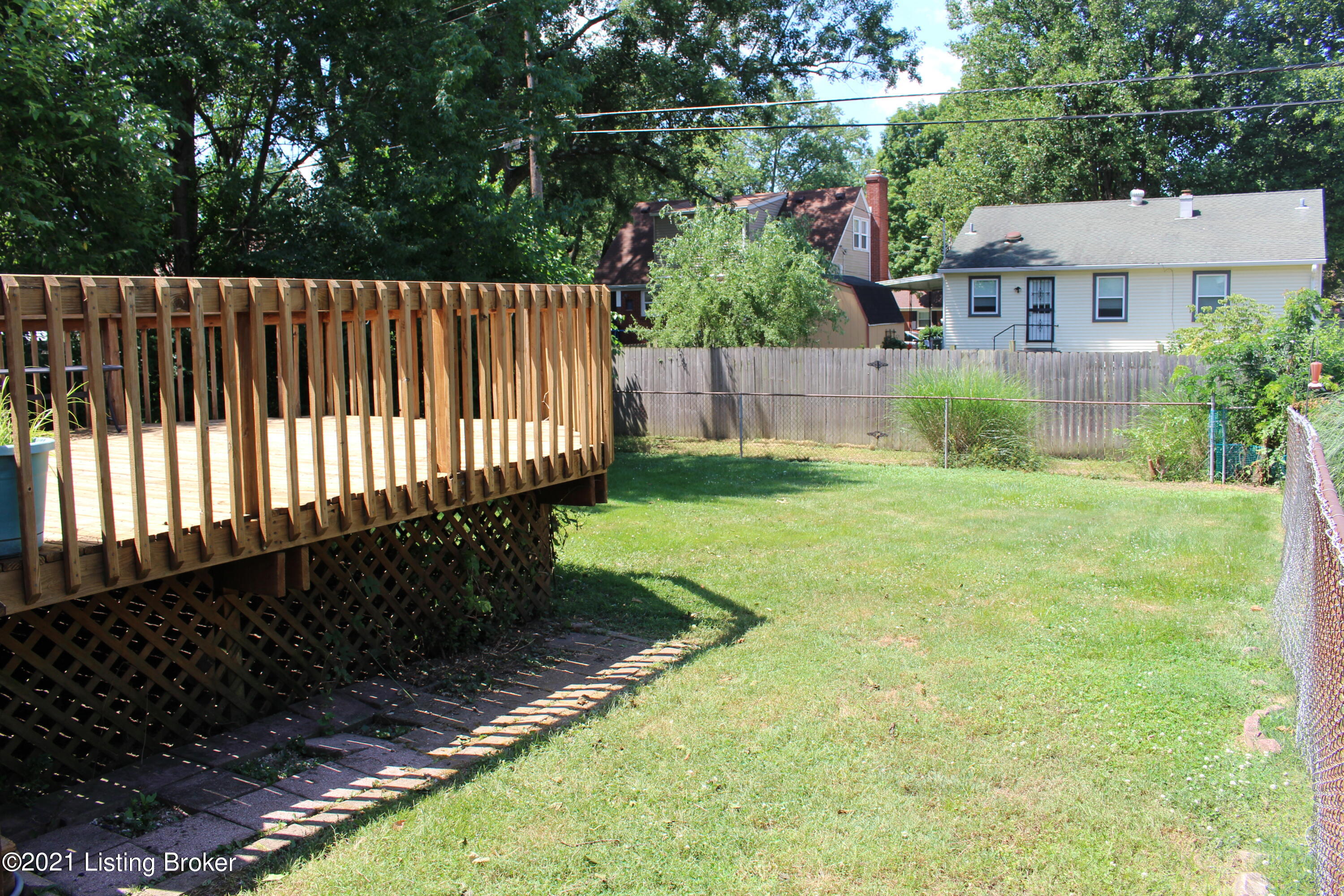 3018 Talisman Road Louisville, KY 40220 - Photo 18 of 20 View of the Backyard