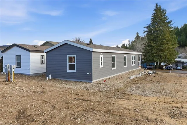 $344,950 | 617-621 South State Avenue, Newport, WA 99156