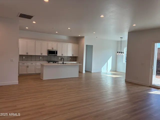 $967,713 | 2618 South Owen Way, Unit 12, Flagstaff, AZ 86001