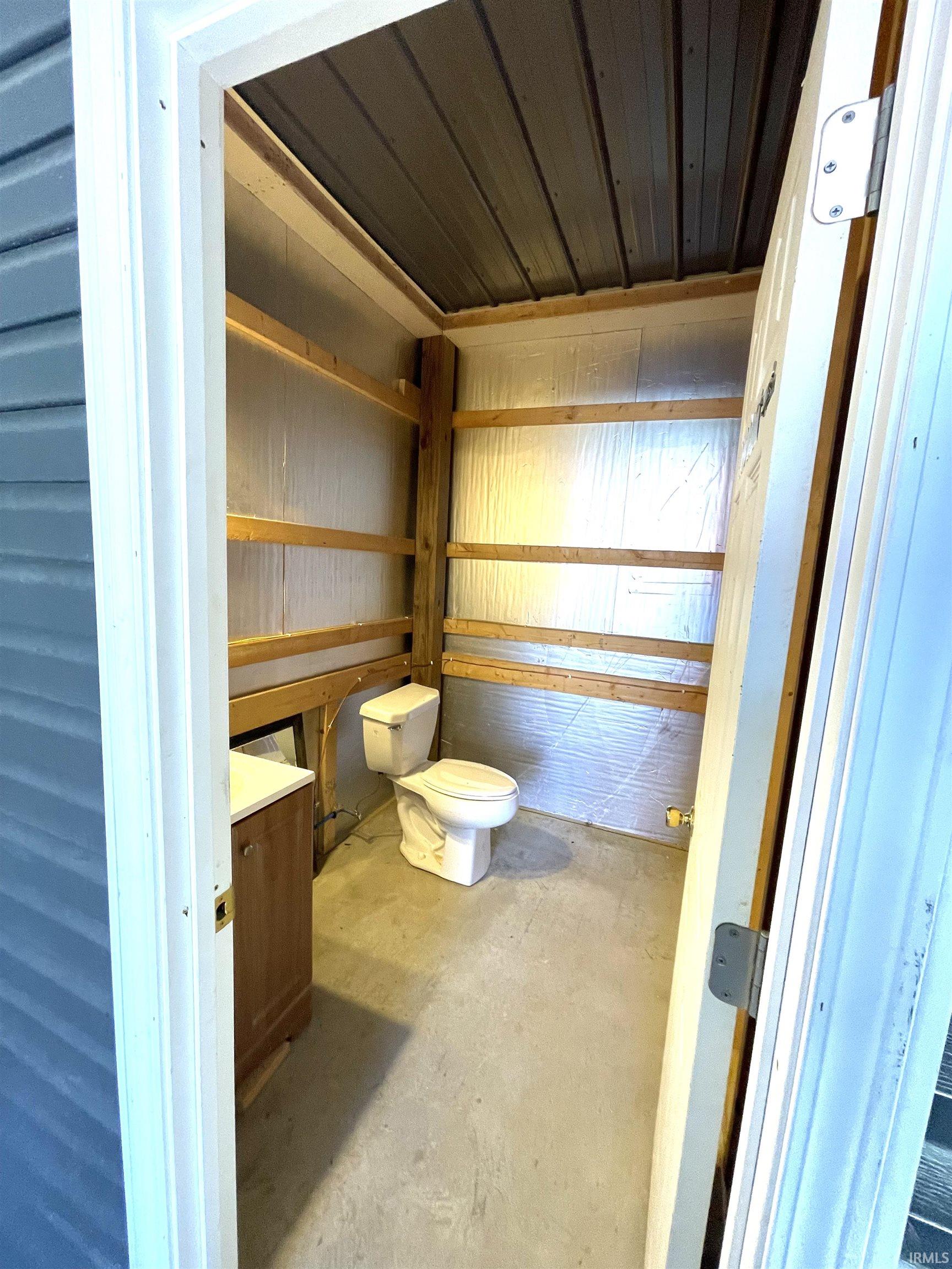 320 Ranger Lane Dale, IN 47523 - Photo 14 of 36