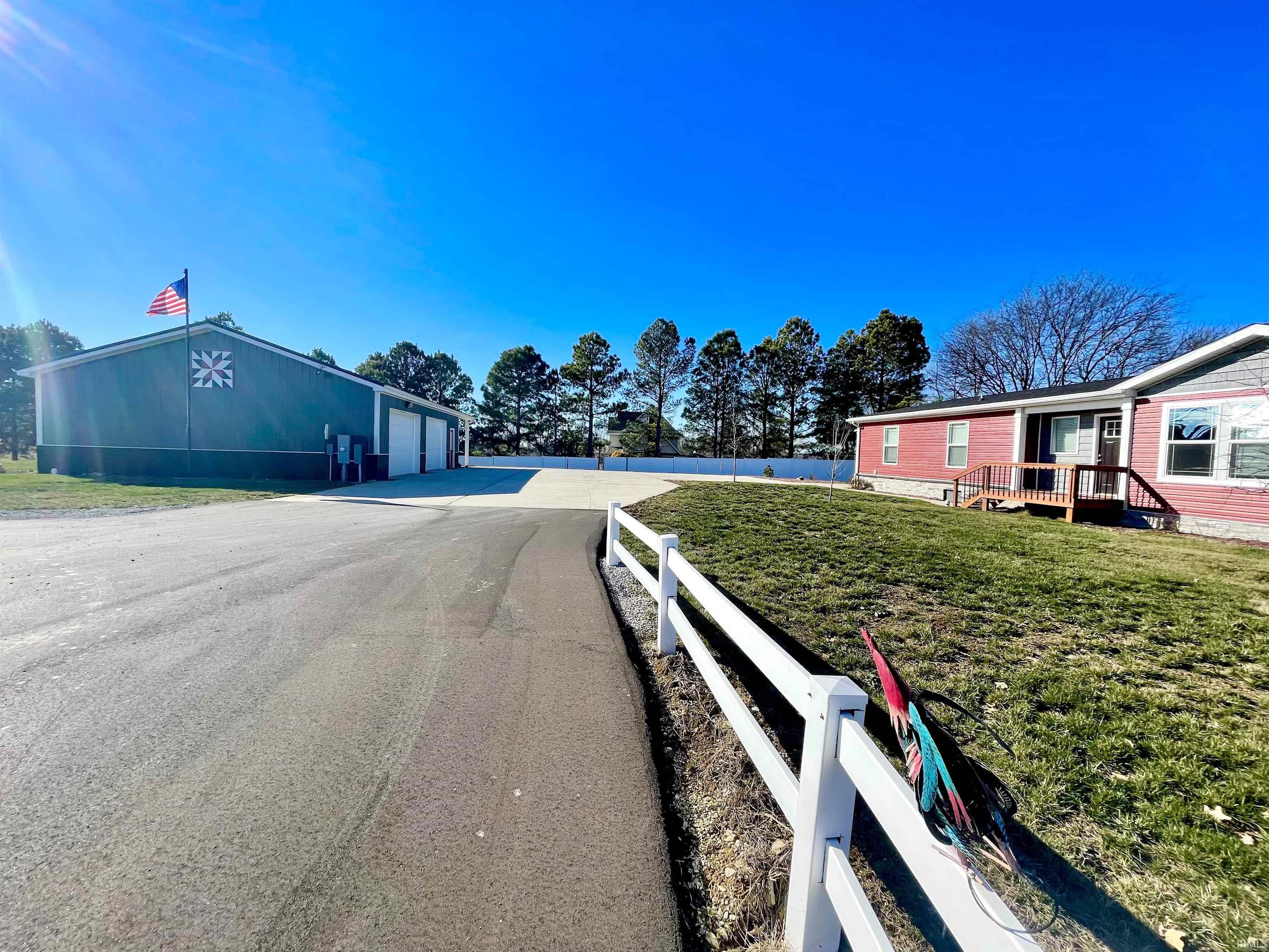 320 Ranger Lane Dale, IN 47523 - Photo 3 of 36