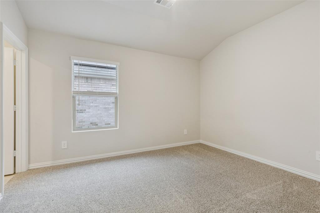 522 Castle Road Sherman, TX 75092 - Photo 14 of 37