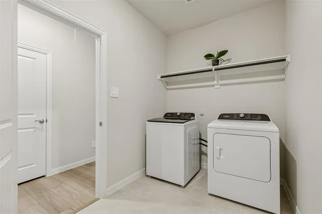 $350,000 | 522 Castle Road, Sherman, TX 75092