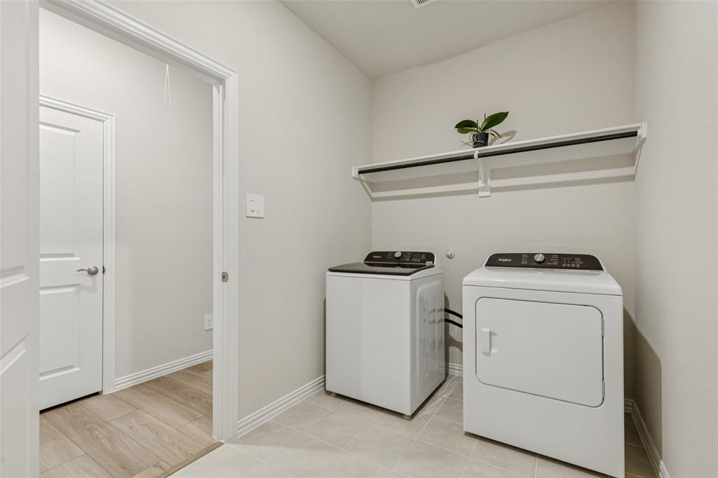 522 Castle Road Sherman, TX 75092 - Photo 16 of 37