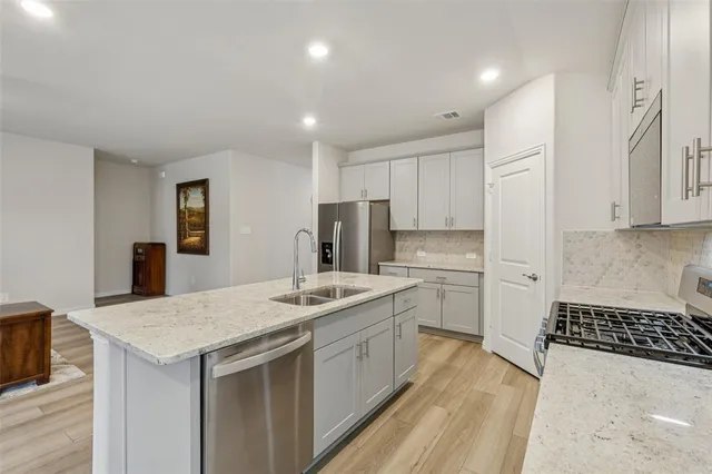 $350,000 | 522 Castle Road, Sherman, TX 75092