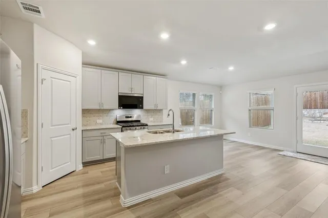 $350,000 | 522 Castle Road, Sherman, TX 75092