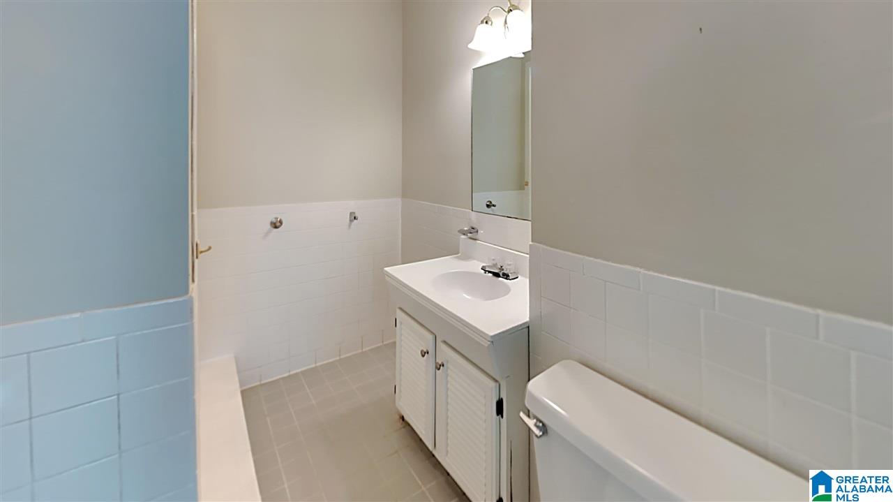 512 Valley Road Birmingham, AL 35206 - Photo 10 of 21