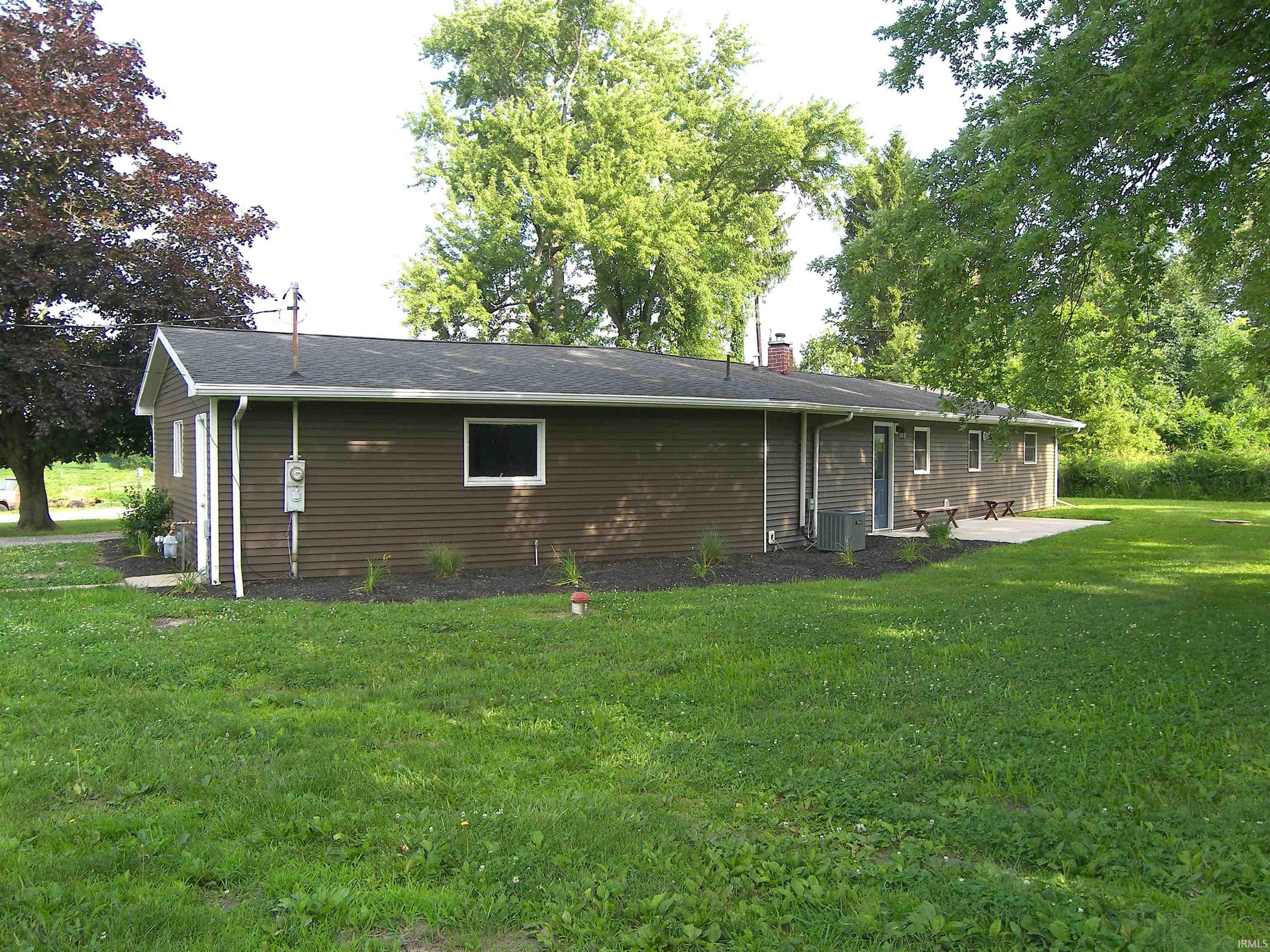 8138 Rose Road Plymouth, IN 46563 - Photo 7 of 50