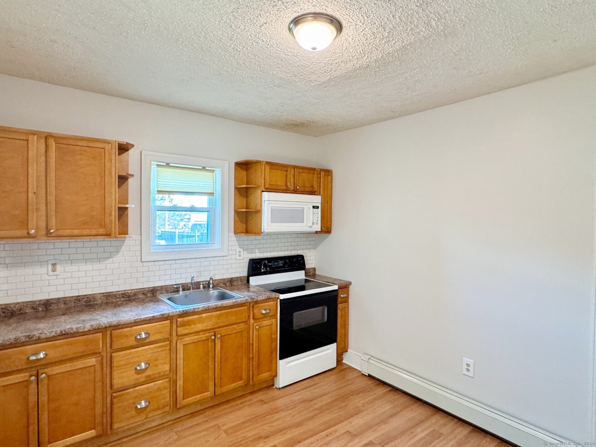 54 Prospect Street, Unit 1R Torrington, CT 06790 - Photo 3 of 10