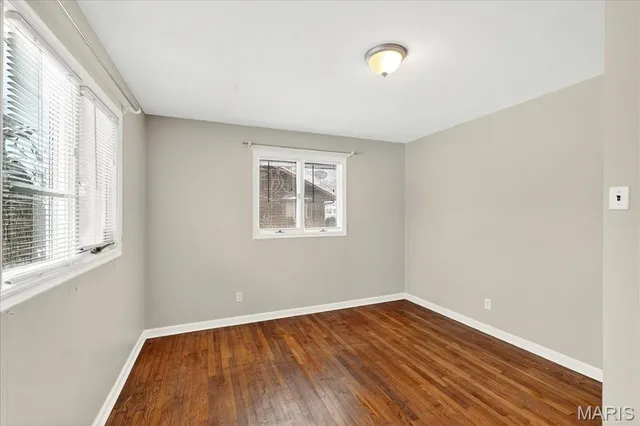 $280,000 | 215 Hutchinson Road, Ellisville, MO 63011