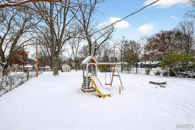 $280,000 | 215 Hutchinson Road, Ellisville, MO 63011