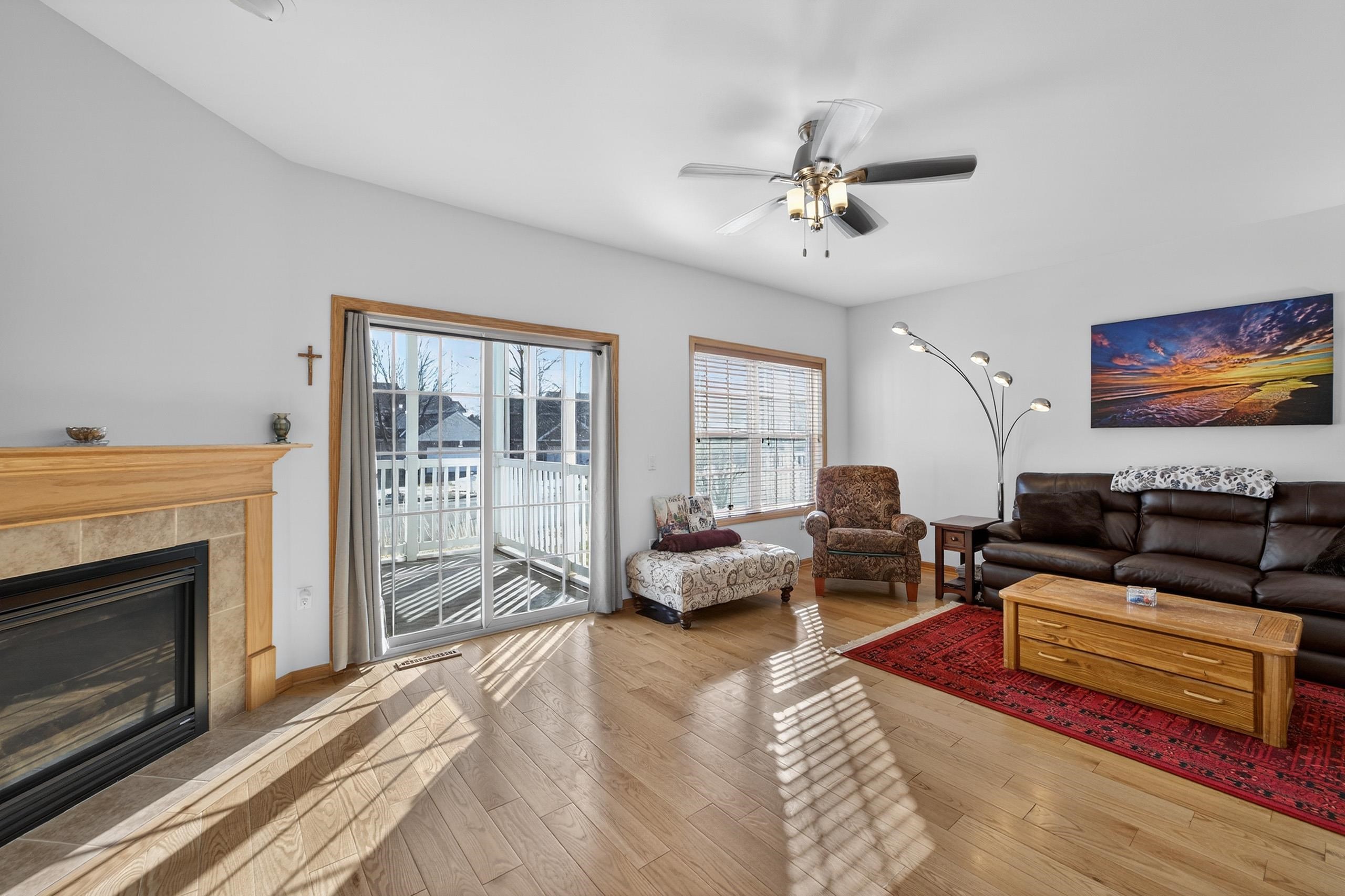 644 Bear Claw Way Middleton, WI 53562 - Photo 8 of 36