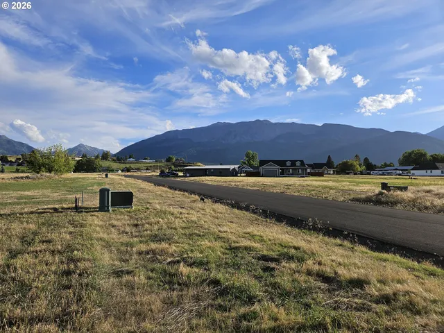 $124,500 | 702 North Simeon Street, Joseph, OR 97846