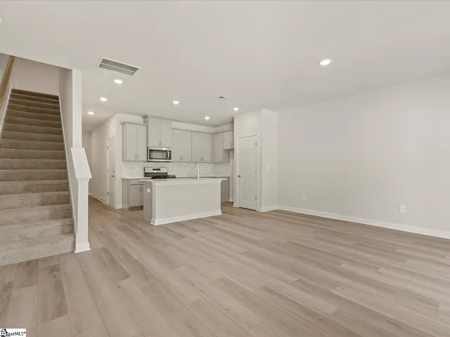 $216,900 | 819 Ernest Lane, Lyman, SC 29365