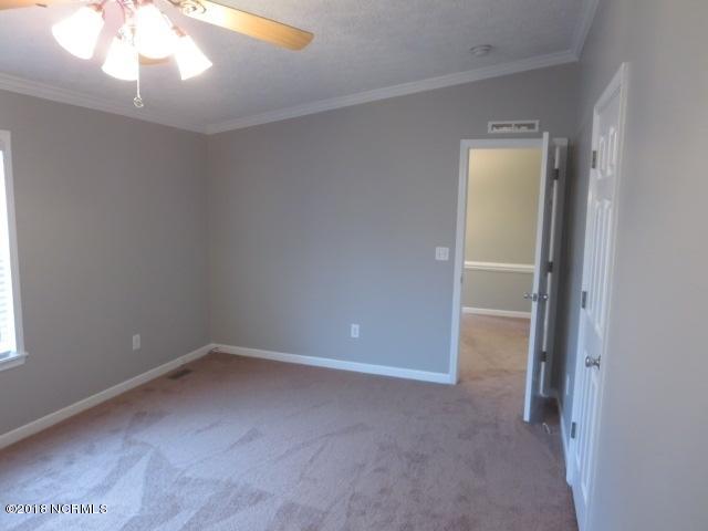 286 Hewitt Road Richlands, NC 28574 - Photo 12 of 32 20160425192010438267000000-o