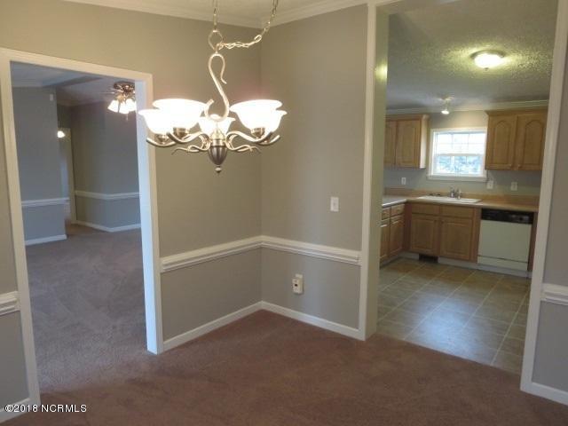 286 Hewitt Road Richlands, NC 28574 - Photo 18 of 32 20160425192010897409000000-o