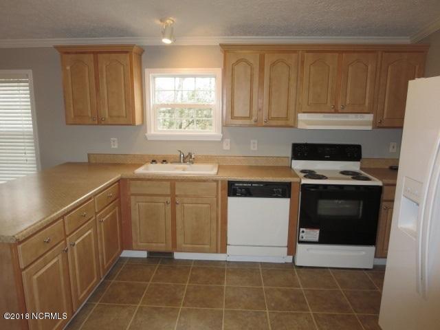 286 Hewitt Road Richlands, NC 28574 - Photo 19 of 32 20160425192011020319000000-o