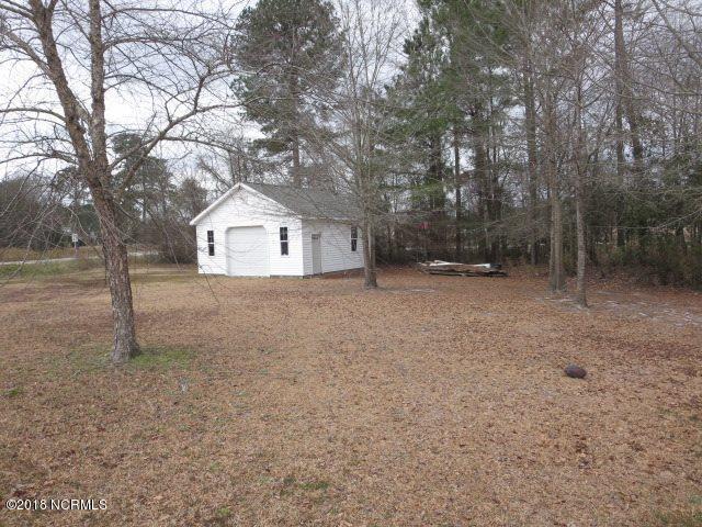 286 Hewitt Road Richlands, NC 28574 - Photo 6 of 32 20160425192009799485000000-o