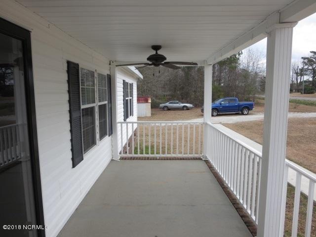 286 Hewitt Road Richlands, NC 28574 - Photo 7 of 32 20160425192009895014000000-o
