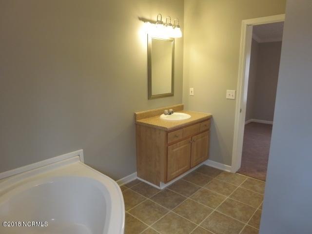 286 Hewitt Road Richlands, NC 28574 - Photo 10 of 32 20160425192010231755000000-o