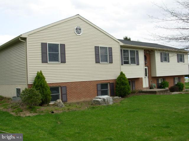 111 Melony Lane Lititz, PA 17543 - Photo 1 of 1 Gallery Image 1